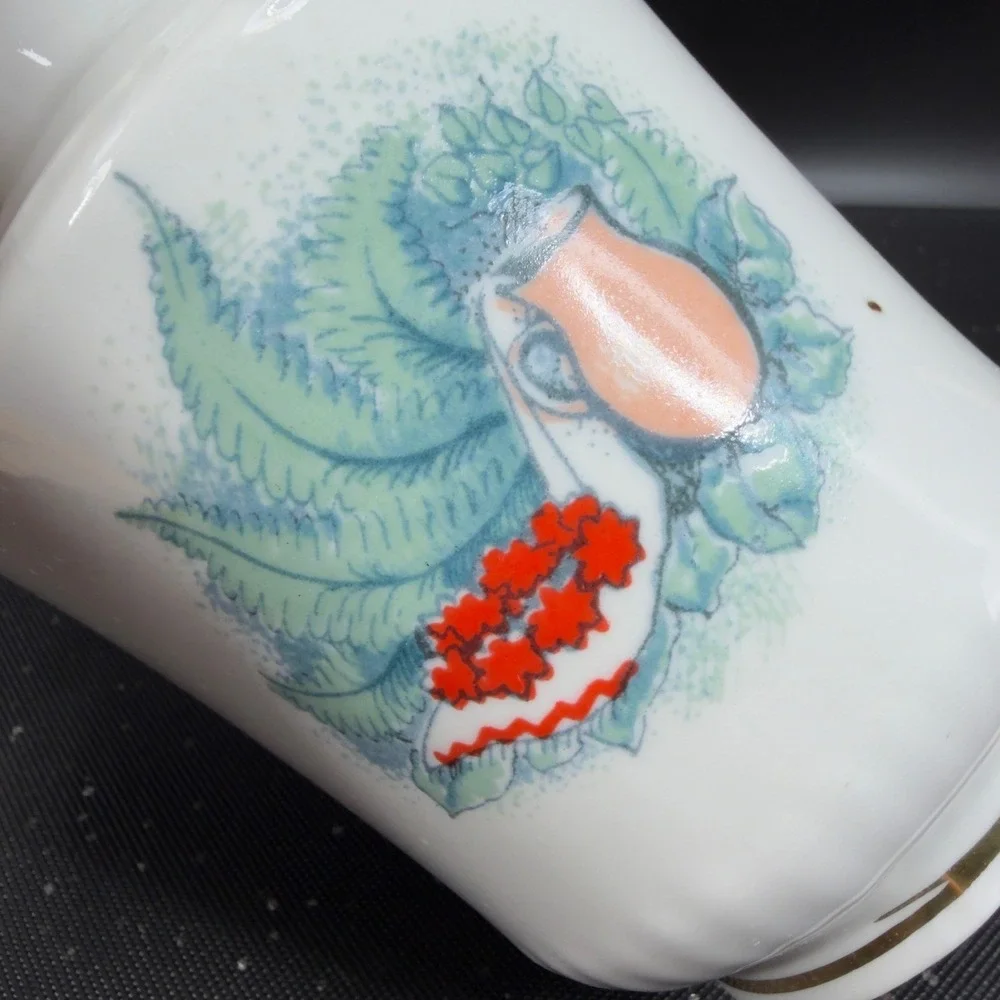 Vintage Polonne ZHK‎ Porcelain Vase Vessel Soviet Folk Art Couple Flute Gold Rim